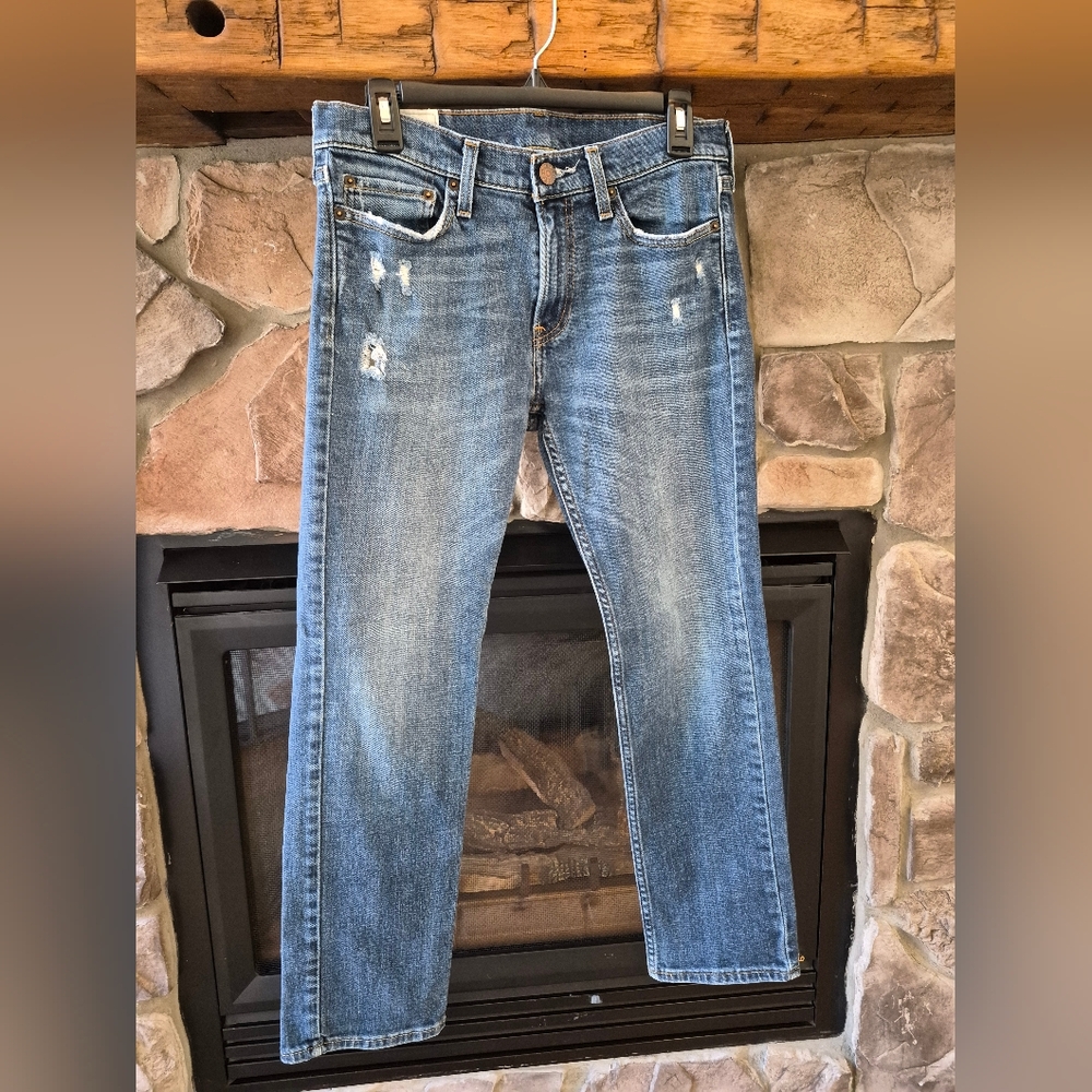Hollister Men's Distressed Blue Jeans